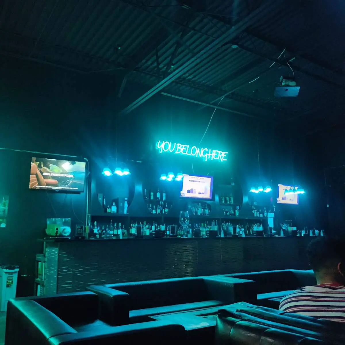 Darband Bar & Lounge